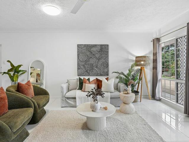 2/54 Bowen Road, Rosslea
