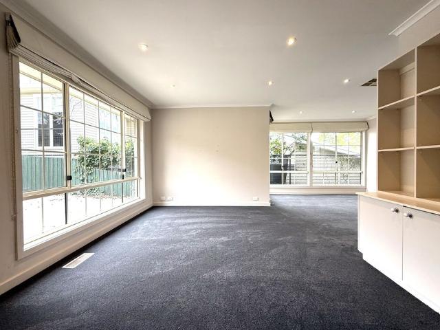 2/54 Balwyn Road, Balwyn