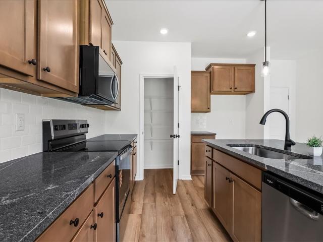 254 Brown Circle