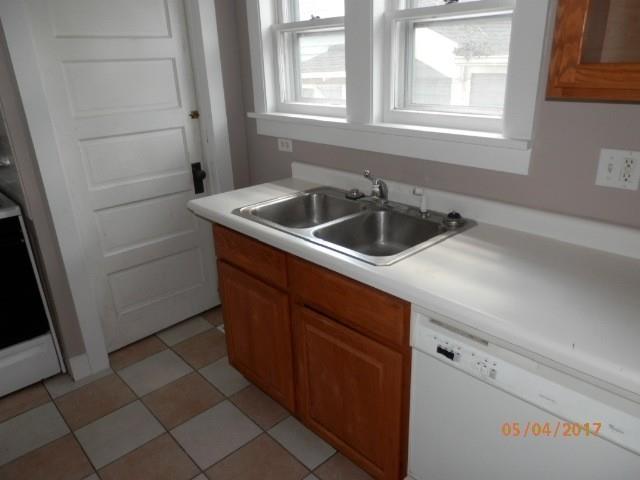 254 E 2nd Street