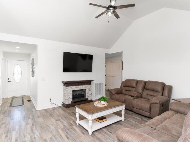 254 Home Place Court SE