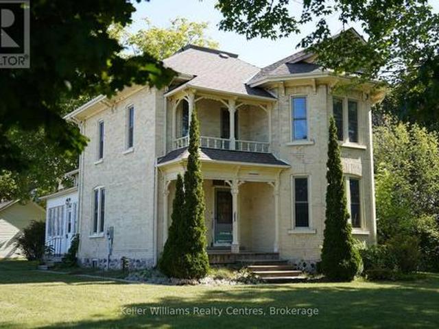254 High Street, Saugeen Shores, ON, N0H 2L0 house for sale | Listing ID X13702 | Royal LePage