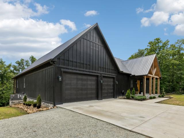 254 Saddlebrook Dr