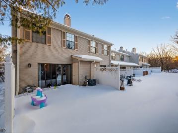 254 Penns Way