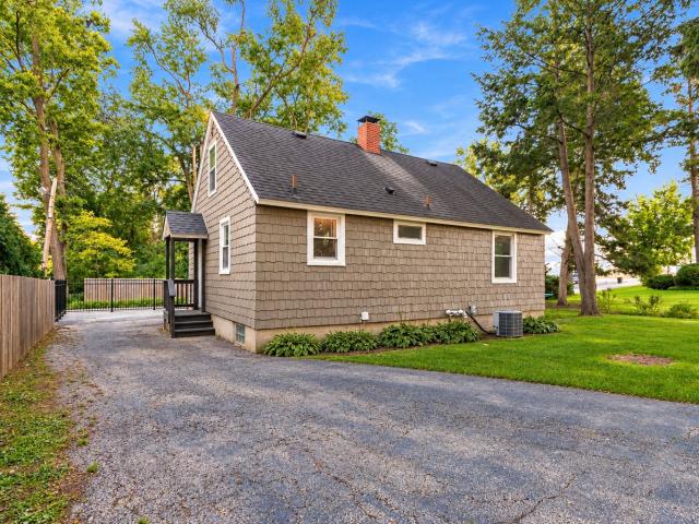 254 W Main Street