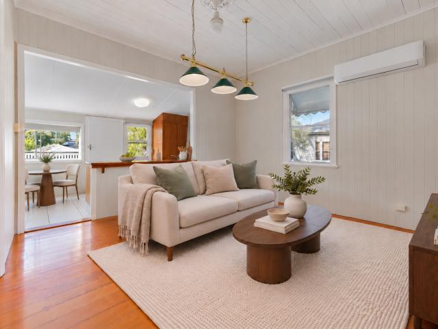 254 Wynnum Road, NORMAN PARK, QLD 4170