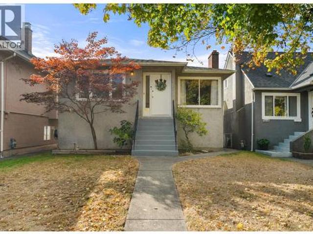 2554 Adanac Street, Vancouver, BC, V5K 2M5 house for sale | Listing ID R3169 | Royal LePage