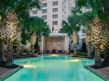 2555 N Pearl Street # 805