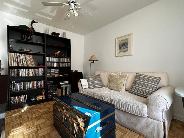 2555 Rue Montgomery, Montréal Ville Marie, QC H2K