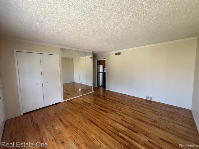 25563 Baker
