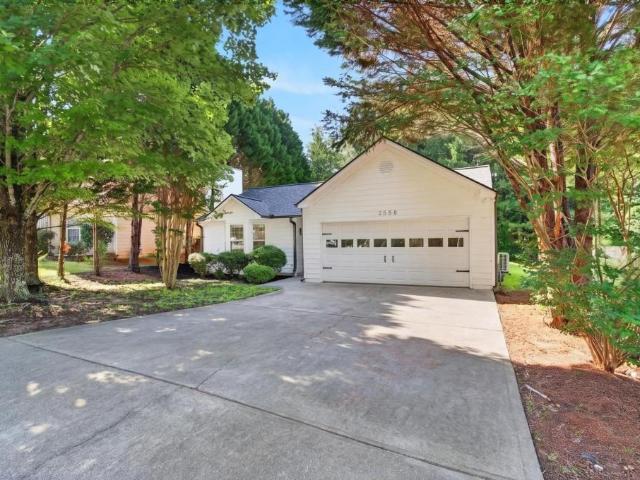 2558 Candlewood Way