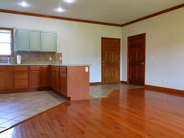 2558 County Road 1201