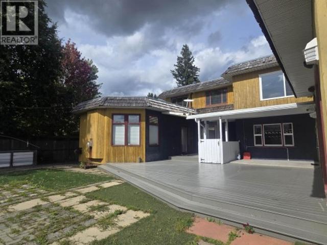 2550 Laurier Crescent, Prince George, BC, V2M 2B5 Luxury House for sale | Listing ID R3163 | Royal LePage Carriage Trade Luxury Properties