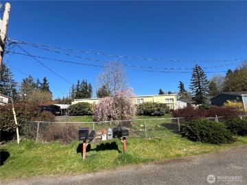 2550 rd Avenue Ct E