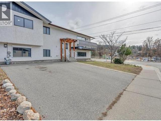 2550 Wiltse Drive, Penticton, BC, V2A 7X5 house for sale | Listing ID 10394 | Royal LePage