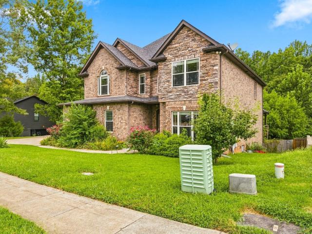 2551 Everwood Ct