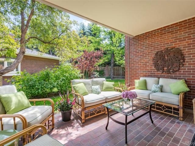2552 E Alameda Avenue # 16