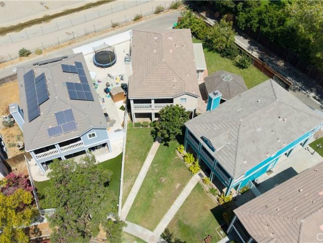 25538 Portola