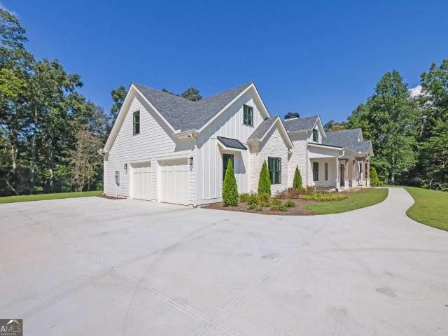 255 Clear Creek Preserve Way