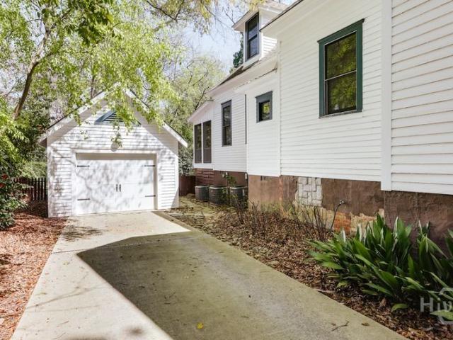 255 Bloomfield Street