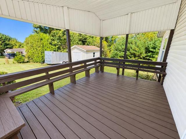 255 Breezy Ridge Rd