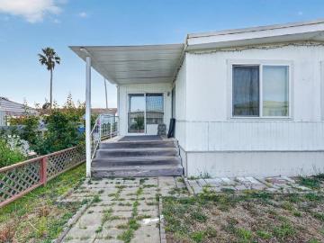 255 E Bolivar