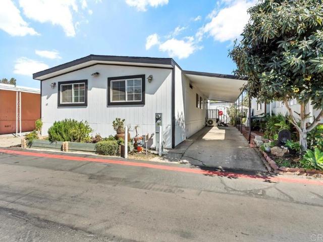 255 E Bradley Avenue SPC 43