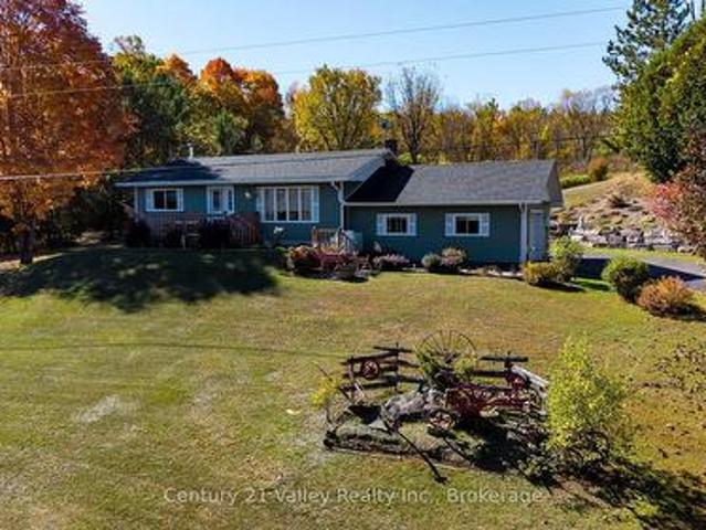 255 Flat Road, Greater Madawaska, ON, K0J 1N0 house for sale | Listing ID X12886 | Royal LePage
