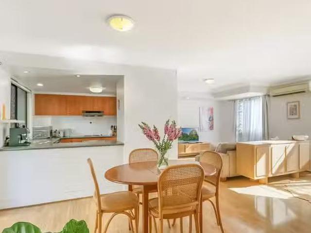2/55 Jones Road, CARINA HEIGHTS, QLD 4152 Townhouse for Rent