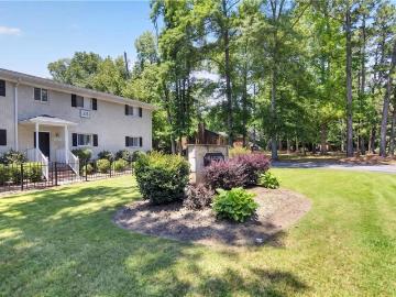 255 Jefferson Place 23