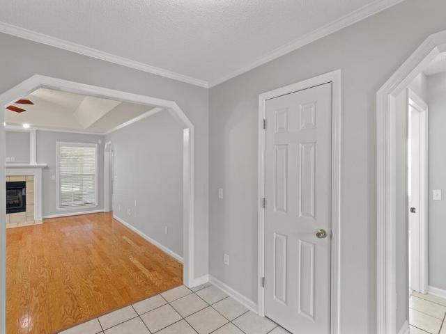 255 Melrose Ln