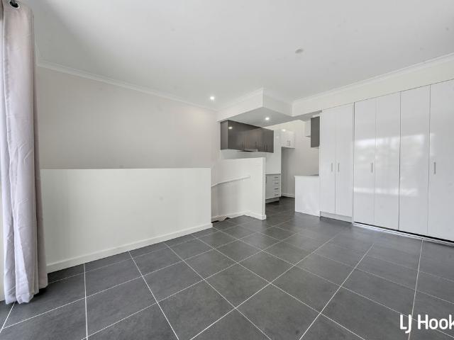 25/5 Nevertire Street, Lawson ACT, Belconnen
