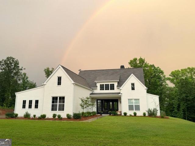 255 NE Chimney Rock Trail NE