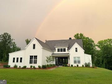 255 NE Chimney Rock Trail NE