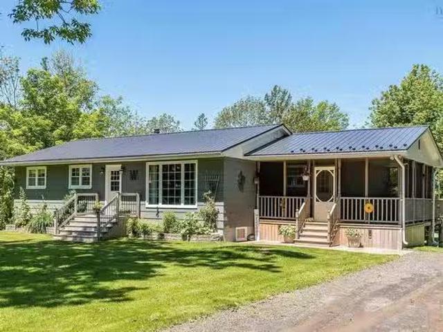 255 Virginia Road, Virginia East, NS, B0S 1G0 house for sale.