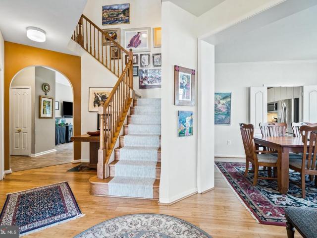 2564 Bear Den Road