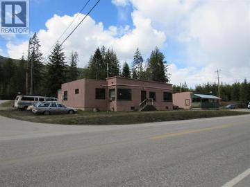 2565 3A Highway, Castlegar, BC, V1N 4P5 house for sale | Listing ID 10382 | Royal LePage