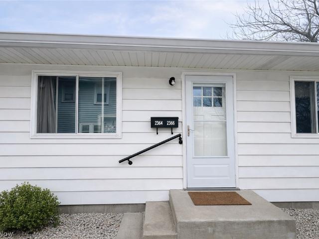 2566 & 2568 Albrecht Avenue