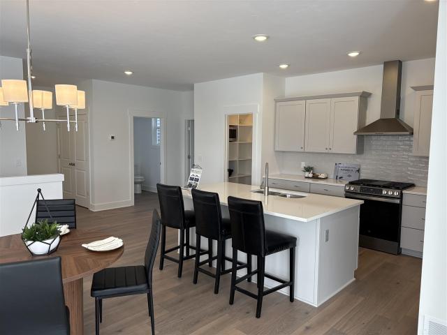 2567 Ravines Trail Drive