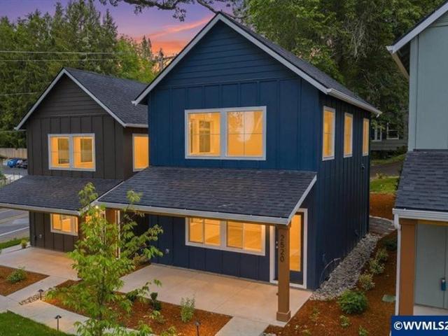 2568 Gilbert St S, Salem, OR 97302