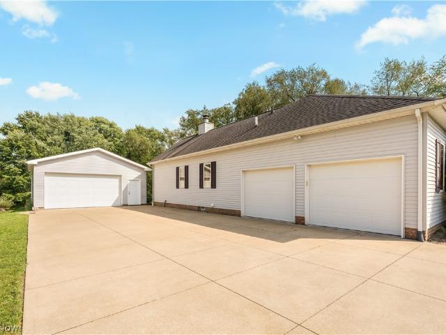 2568 Shadow Lane