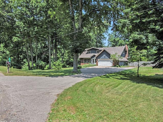 2569 Ridgewood Trail