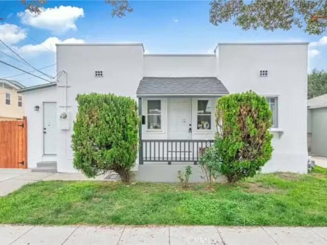 2560 LAS FLORES ST, ALHAMBRA, CA 91803