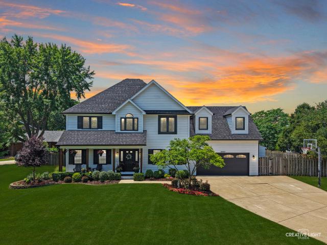 2560 Surrey Court