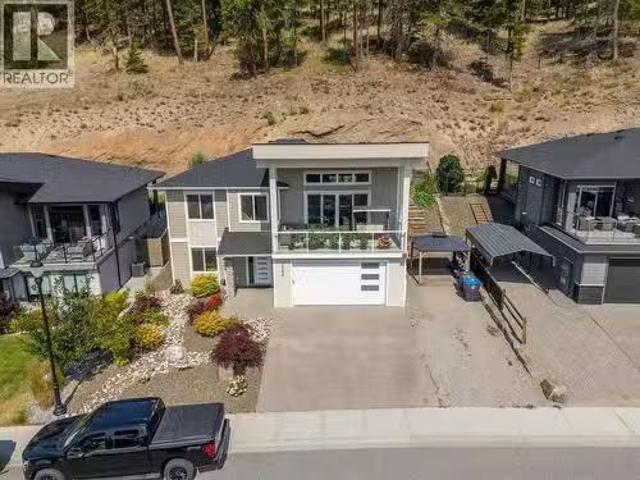 2562 Crown Crest Drive, West Kelowna, BC, V4T 3K4 house for.
