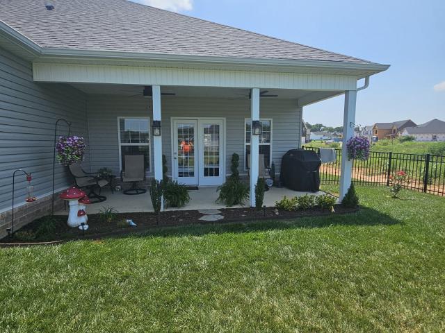 2562 Rafiki Dr