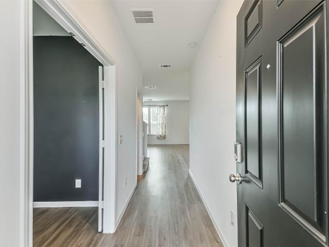 25631 Balsamroot Drive