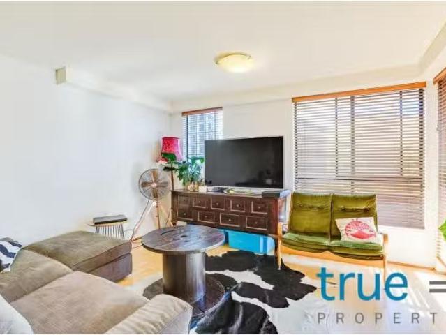 2/56 58 Church Street, Camperdown Apartment for rent Listed b.