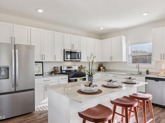 256 Chimney View Loop