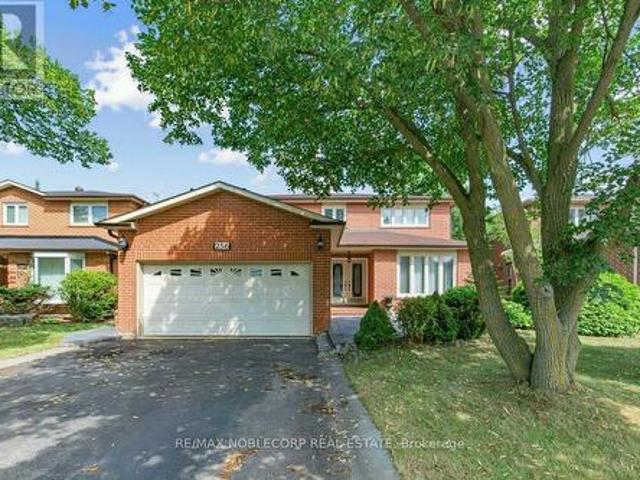256 Airdrie Drive, Vaughan, ON, L4L 1C6 house for sale | Listing ID N13686 | Royal LePage